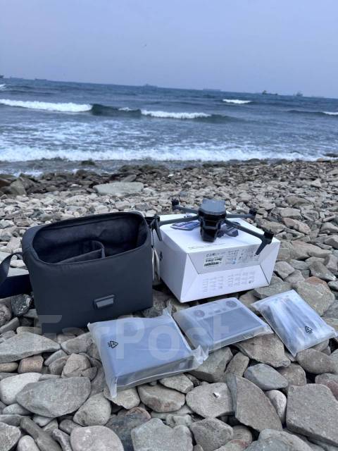 DJI Air 3.   