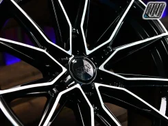Showa Garage. 9.0x18", 6x139.7, ET25, �� 106,1���. ��� ����� �� ���� ����