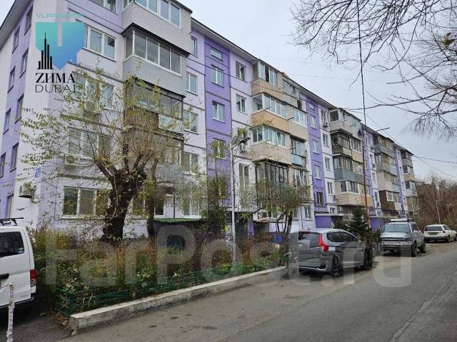 1-комнатная, улица Кирова 12, 5 этажей, 5 этаж, 31,8 кв. м. оплачивает нанимател