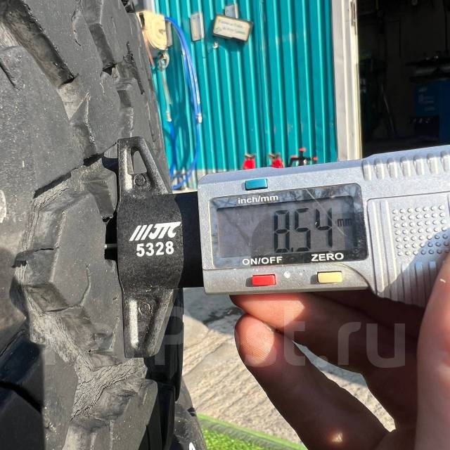 BFGoodrich All-Terrain T/A KO2.  at, /,  10 % 