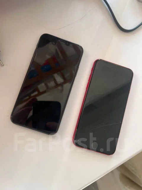 Apple iPhone X. �/�, 64 �� ����
