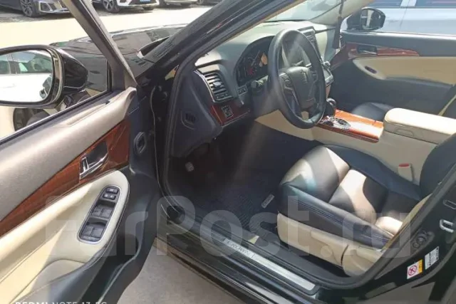 Toyota Crown. �������, ������, 2.0 (193��.�.), ������, 55 000����. ��, �/�. ��� ����� �� ���������� ����