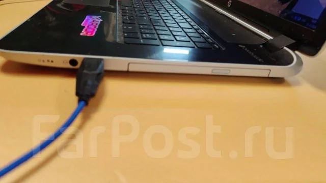 HP Pavilion 17. 2,2����, ��� 8 ��, ���� 1 000���, WiFi: 1, Bluetooth: 1, ����������� �� 3��. ����