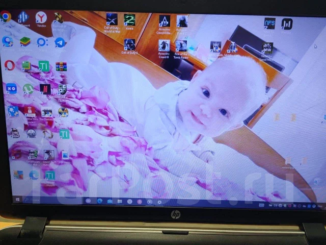 HP Pavilion 17. 2,2����, ��� 8 ��, ���� 1 000���, WiFi: 1, Bluetooth: 1, ����������� �� 3��. ����