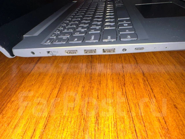 Lenovo IdeaPad L340-15IWL. 15.6", 2,3����, ��� 4 ��, ���� 256���, WiFi: 1, Bluetooth: 1 ����