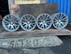 3SDM 0.01. 8.5x18", 5x100, ET35 ����