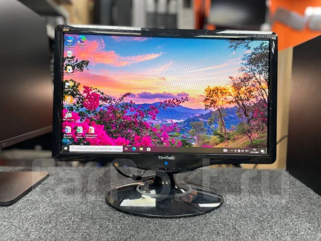 ViewSonic. 19", ���������� �� (LCD, LED, QLED) ����