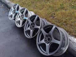 Enkei RP03. 8.0x18", 5x112, ET35, �� 67���. ����