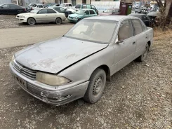 Toyota Camry ����