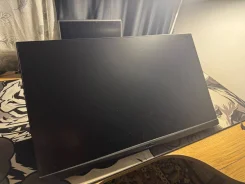 MSI. 31.5", ���������� �� (LCD, LED, QLED) ����