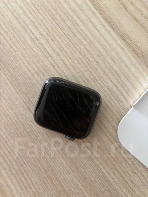 Apple Watch Series 4 ����