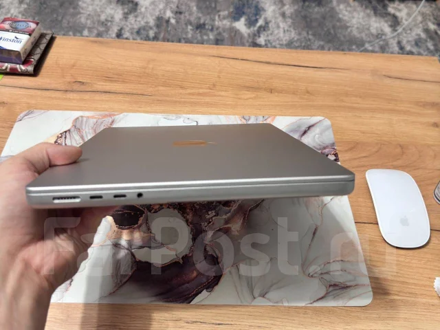 Apple MacBook Pro 14 2021. 14.2", 8����, ��� 16 ��, ���� 512���, WiFi: 1, Bluetooth: 1, ����������� �� 17��. ����