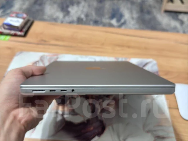 Apple MacBook Pro 14 2021. 14.2", 8����, ��� 16 ��, ���� 512���, WiFi: 1, Bluetooth: 1, ����������� �� 17��. ����