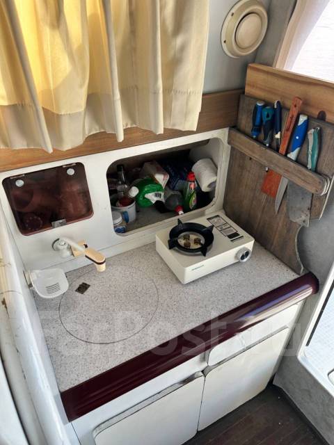 Yanmar. 1994 ���, ����� 8��., ��������� ���������, 250��.�., ������ ����