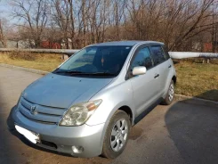 Toyota ist. �������, ��������, ������, 304 555����. �� ����