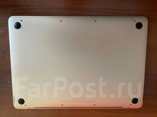 Apple MacBook 12 2016 Early. 12", 1,2����, ��� 8 ��, ���� 512���, WiFi: 1, Bluetooth: 1, ����������� �� 8��. ����
