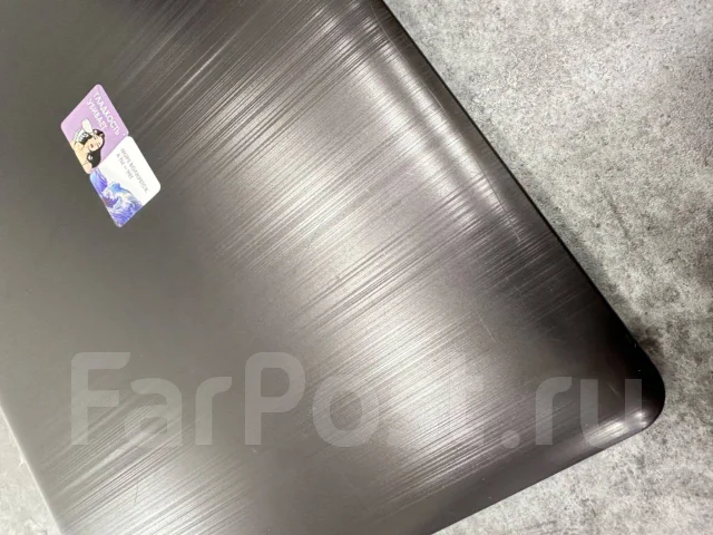 Asus VivoBook 15. 15.6", WiFi: 1, Bluetooth: 1 ����