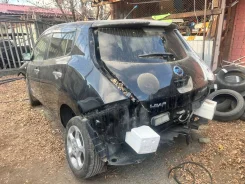 Nissan Leaf. AZE0 ����