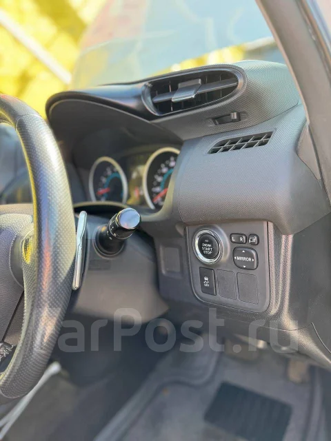Toyota Wish. ��������, ��������, 1.8 (144��.�.), ������, 146����. �� ����
