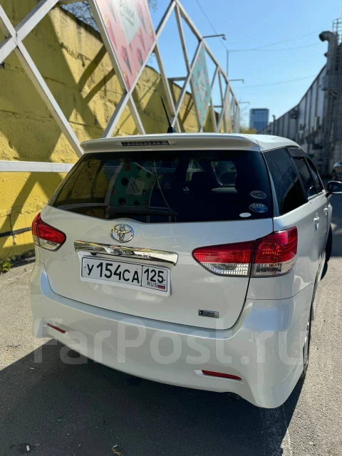 Toyota Wish. ��������, ��������, 1.8 (144��.�.), ������, 146����. �� ����