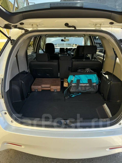 Toyota Wish. ��������, ��������, 1.8 (144��.�.), ������, 146����. �� ����