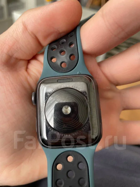 Apple Watch SE 2. GPS, NFC, IP67, IP68 ����