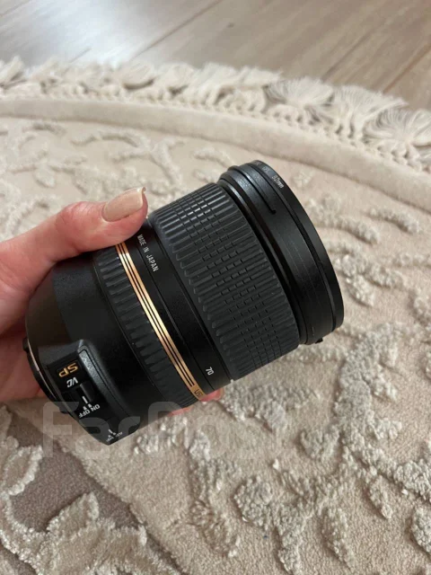Tamron. ������� ������� 82 �� ����