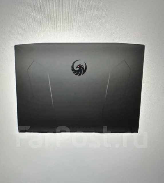MSI Bravo 15 C7VE. 15.6", 144����, ��� 8 ��, ���� 512���, WiFi: 1, Bluetooth: 1 ����