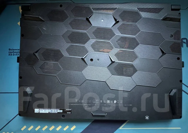 MSI Bravo 15 C7VE. 15.6", 144����, ��� 8 ��, ���� 512���, WiFi: 1, Bluetooth: 1 ����