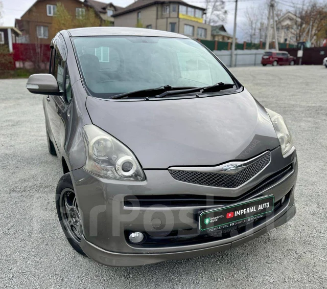 Toyota Ractis. �������, 4wd, 1.5 (105��.�.), ������, 136 000����. �� ����