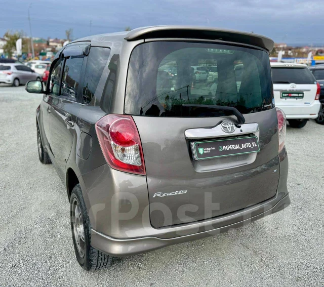 Toyota Ractis. �������, 4wd, 1.5 (105��.�.), ������, 136 000����. �� ����