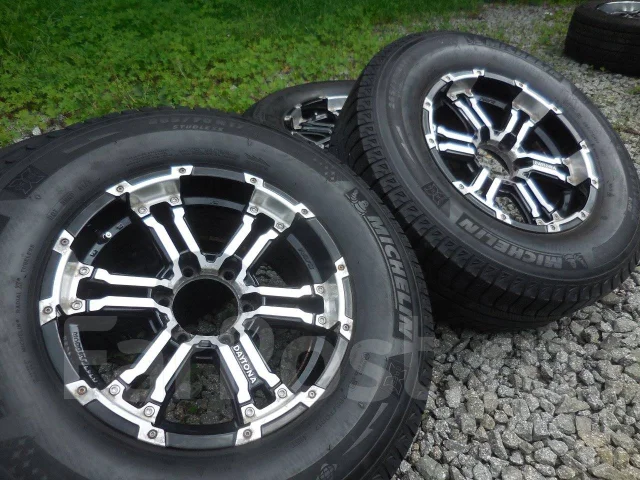 RAYS Team Daytona FDX. 8.0x17", 6x139.7, ET25 ����