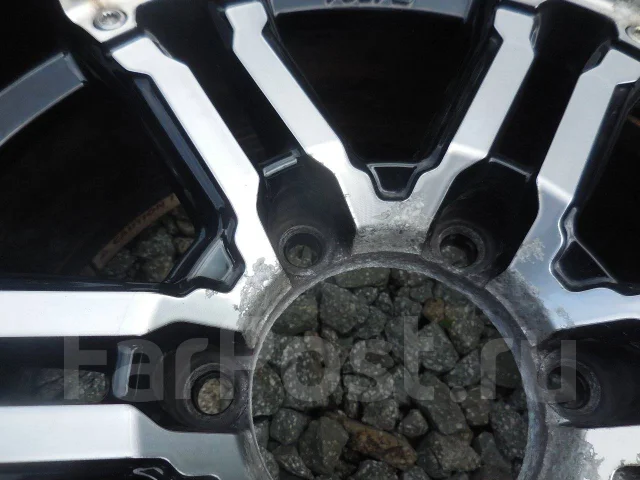RAYS Team Daytona FDX. 8.0x17", 6x139.7, ET25 ����