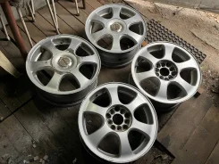 Vindeta Presto. 7.0x16", 5x100, 5x114.3, ET45 ����
