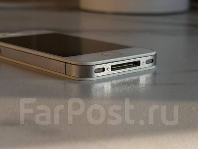 Apple iPhone 4s. �/�, 8 �� ����