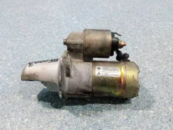 ������� Nissan Bluebird 233002J206 ����