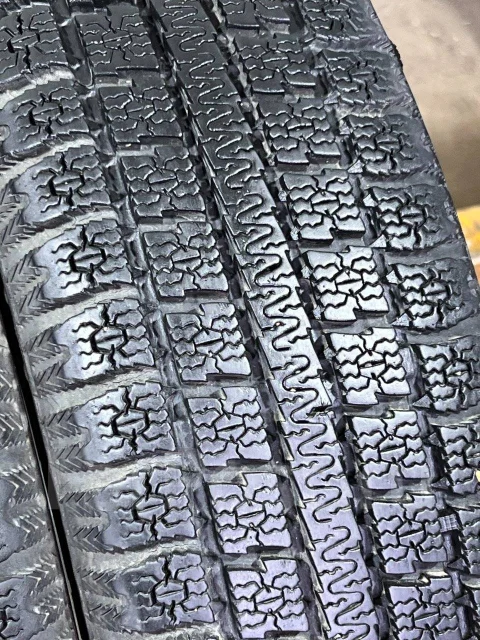 Toyo Garit G4. ������, ��� �����, 2011 ���, �/�, ����� 5 % ����
