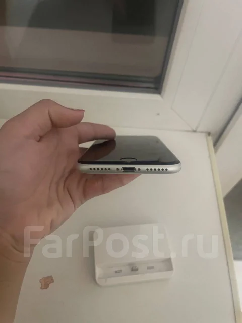 Apple iPhone SE. �/�, 128 ��, ����� ����