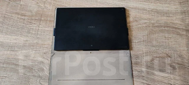 Sony. 10.9 ������, ������ 16 �� ����