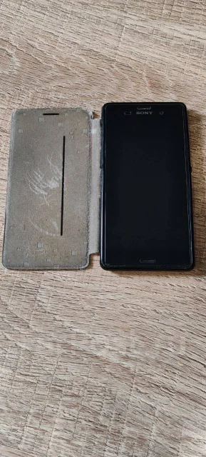 Sony. 10.9 ������, ������ 16 �� ����