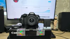Canon EOS R100 Kit. 20 � ����� ��, ���: 14� � ����� ����