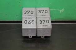 ���� VAG (VW/Audi/Skoda/Seat) 8D0951253 8D0951253 ����