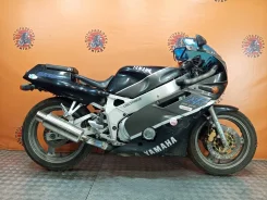 Yamaha FZR 400 ����