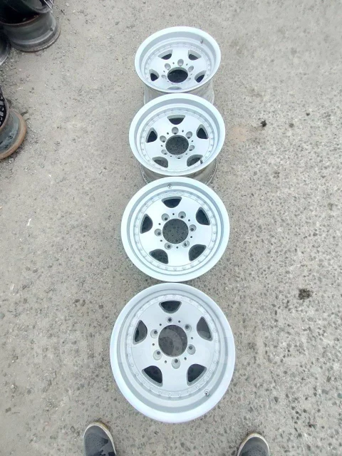 Mayhem Monsters. 8.0x15", 6x139.7, ET-10, �� 110���. ����