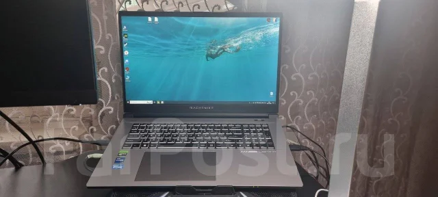 Machenike Aurora Star XT. 17.3", 2,6����, ��� 16 ��, ���� 512���, WiFi: 1, Bluetooth: 1 ����