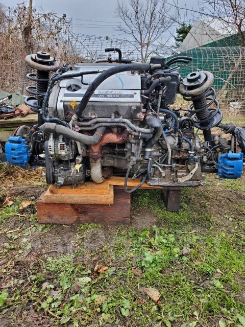 Nissan Presage. HU30, VQ30 ����