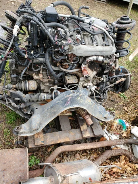 Nissan Presage. HU30, VQ30 ����