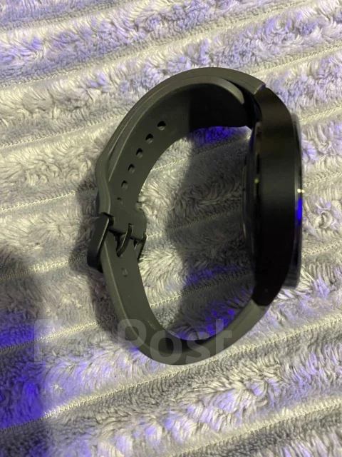 Samsung Galaxy Watch4 ����