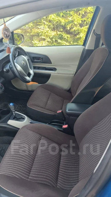 Toyota Aqua. �������, ��������, 1.5, ������, 111����. �� ����