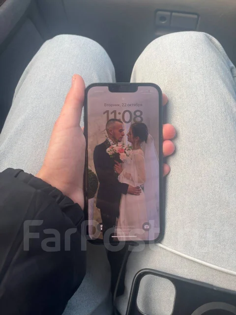 Apple iPhone 13. �����, 256 ��, �����, ������ ����